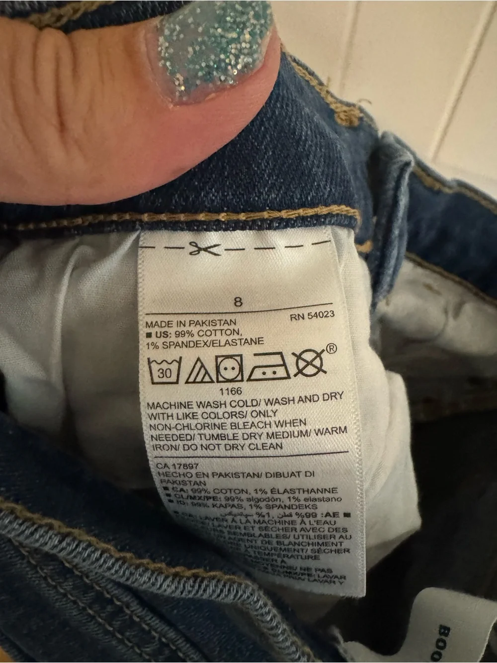 Old Navy Girls Size 8 Bootcut Jeans Distressed Raw Hem